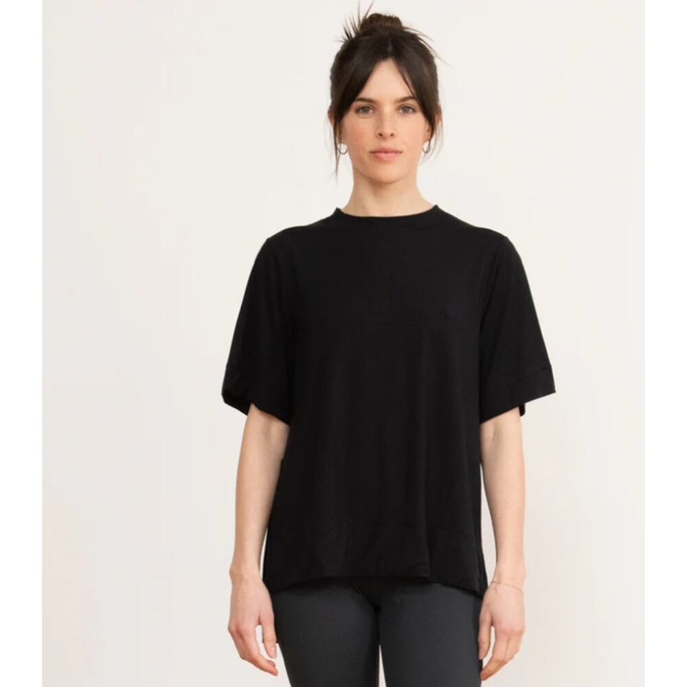 Aday Black Essentialist Short Sleeve T-Shirt Stretchy Oversized Women size Small